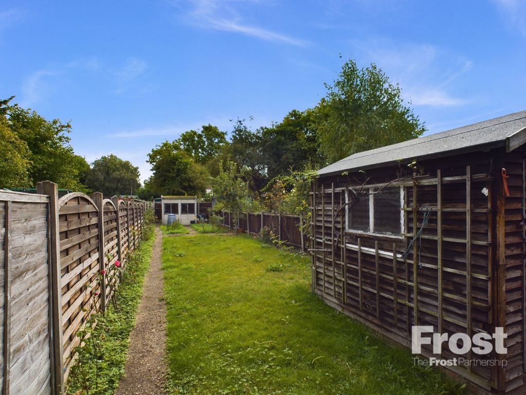 Property photo 1 of 11 Picture No. 18