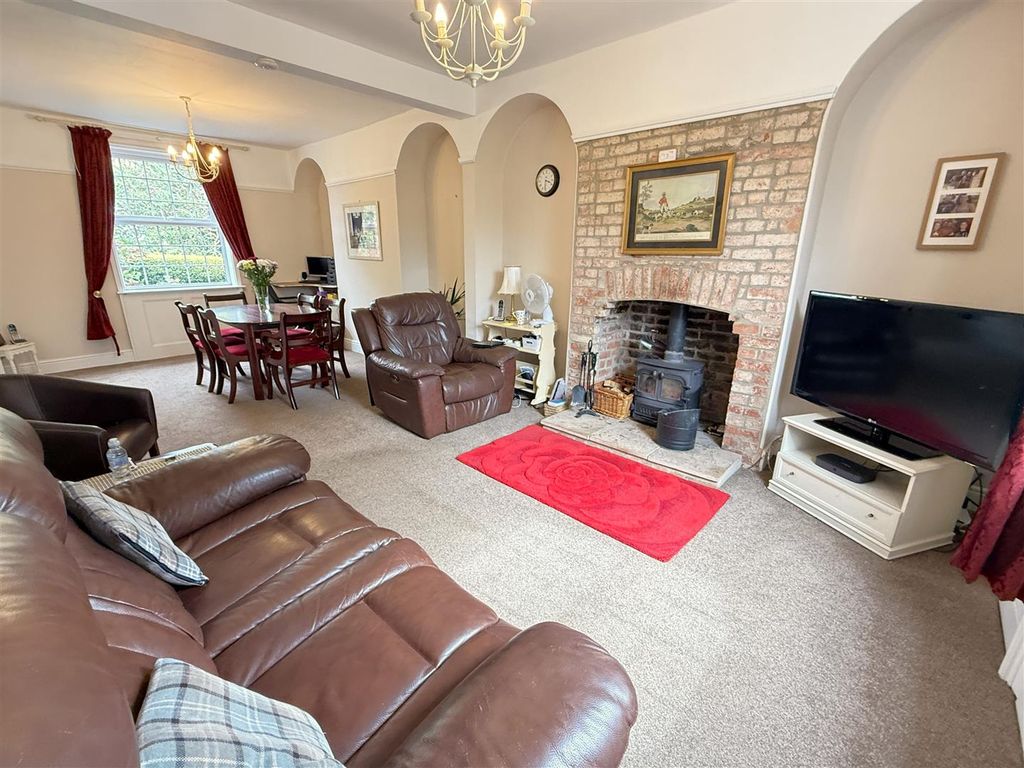Property photo 3 of 34 Img_1866.Jpg