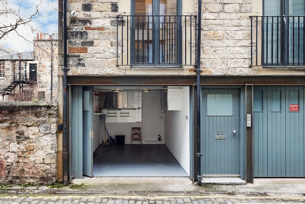 Property photo 2 of 18 Photo 2