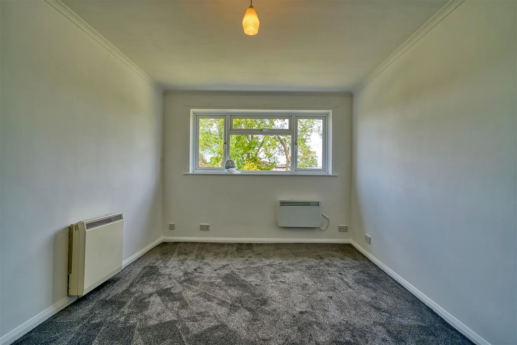 Property photo 3 of 8 Bedroom One