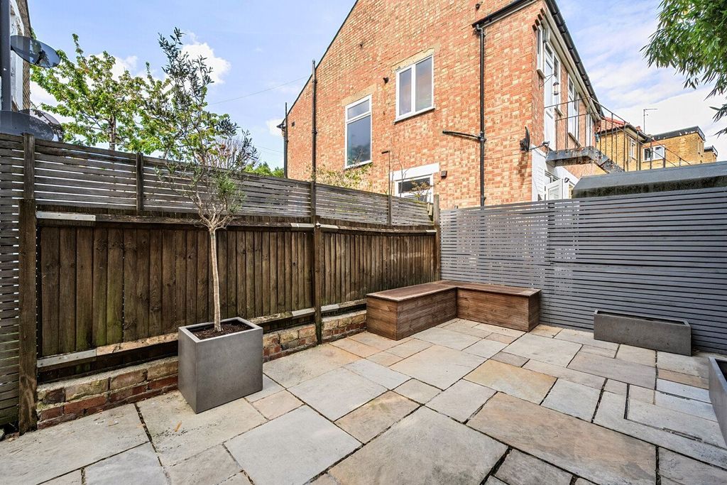 Property photo 2 of 8 Picture No. 08