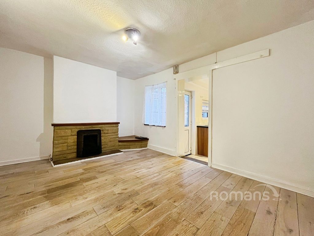 Property photo 3 of 9 Pbox-Img.Jpg