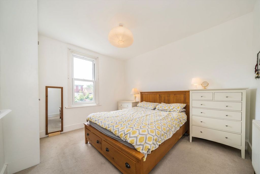 Property photo 3 of 7