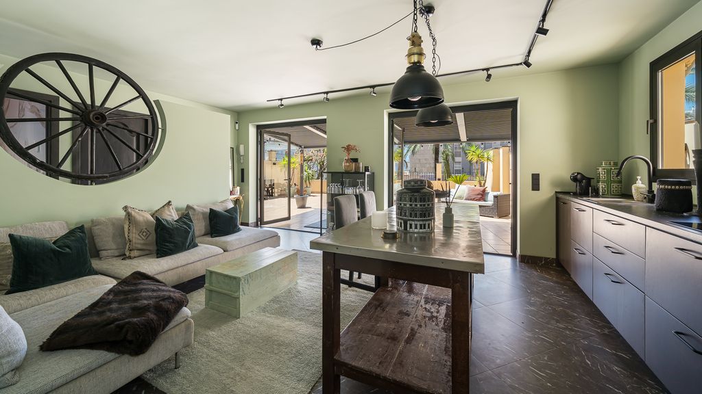 Property photo 2 of 17 Cala Maoyr-5.Jpg