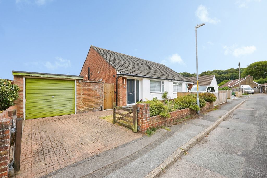 Property photo 1 of 18 Pbox-Img.Jpg