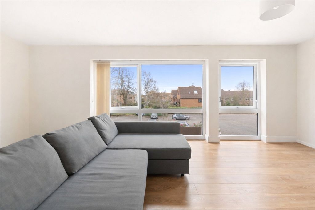 Property photo 2 of 13 Picture No. 03