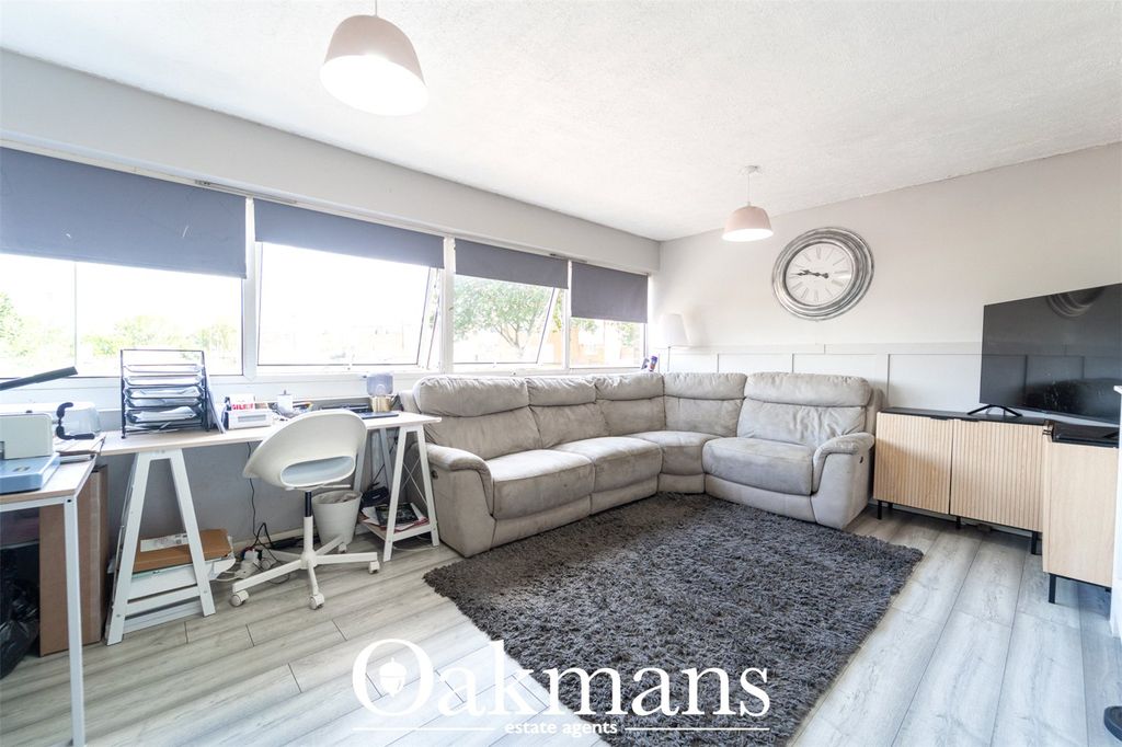 Property photo 2 of 15 Picture No. 08