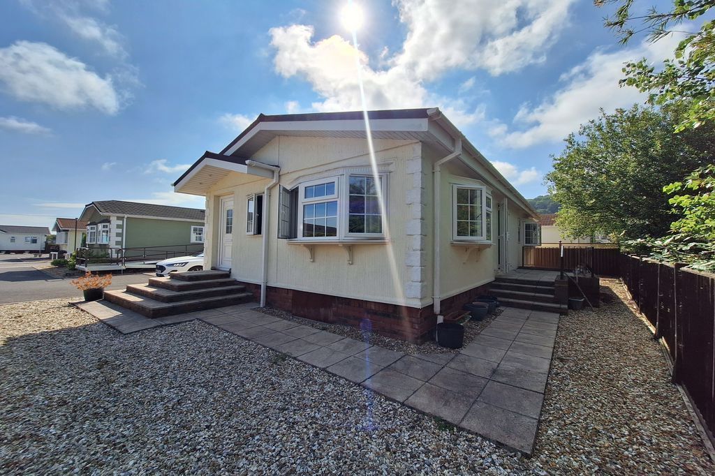 Property photo 2 of 15 Front