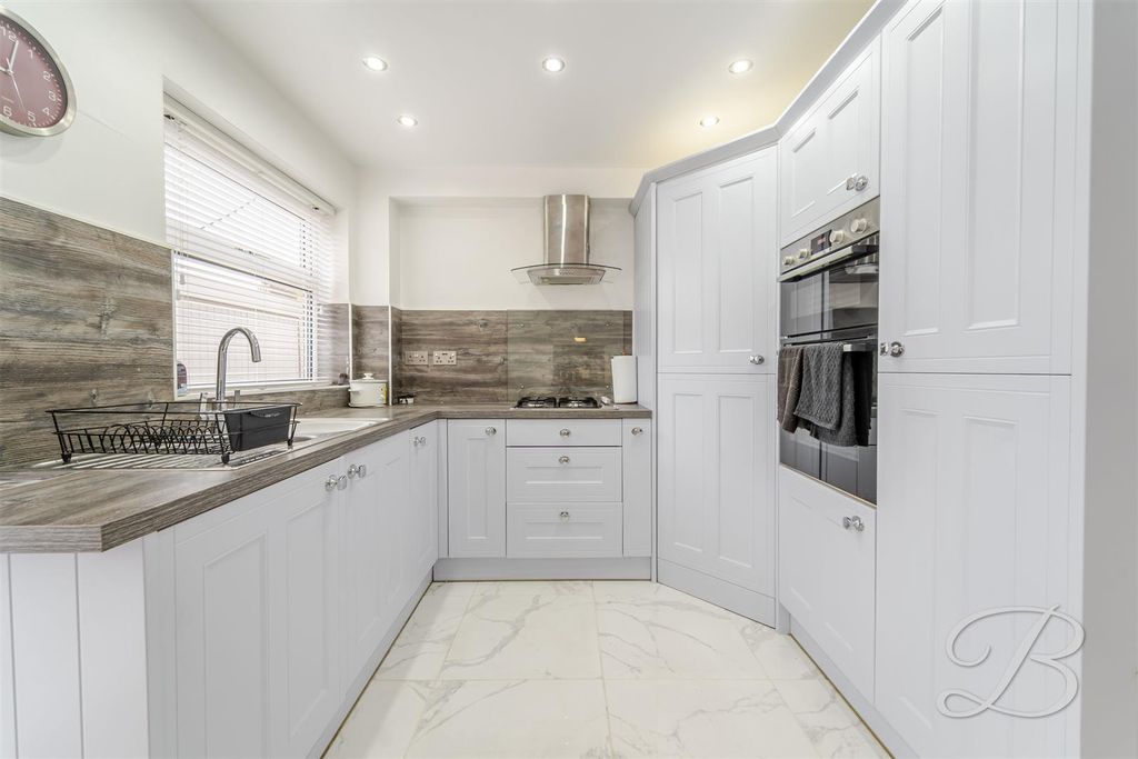 Property photo 2 of 22 Ccltd-6.Jpg