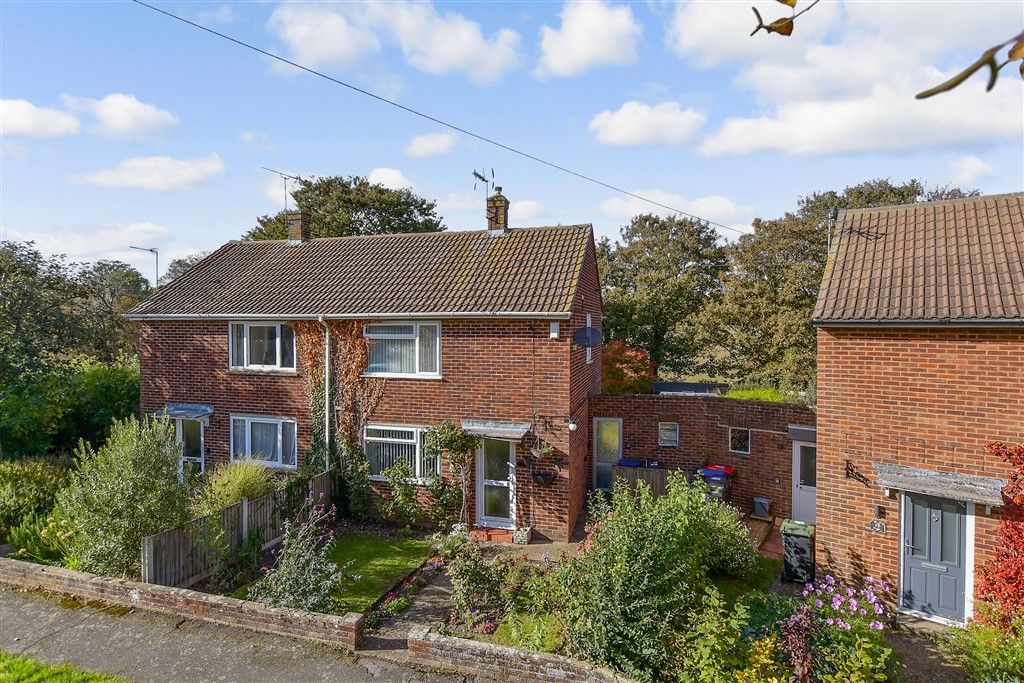 Property photo 3 of 9 External (Web)