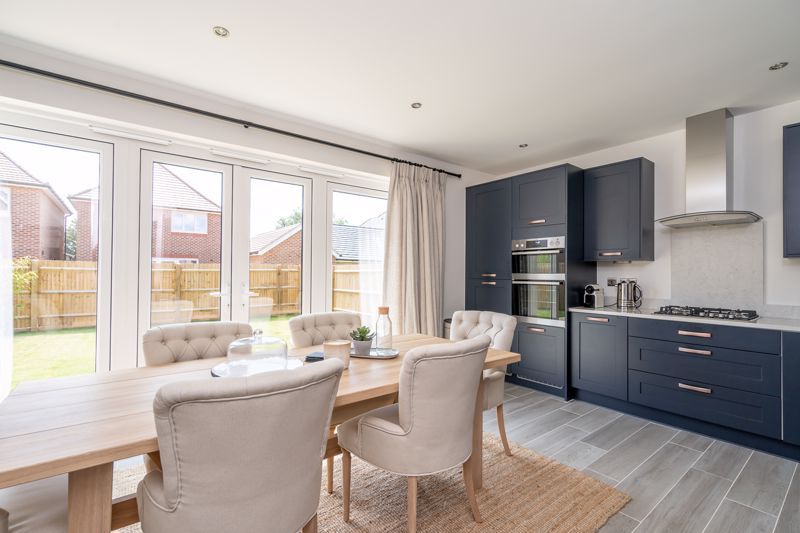 Property photo 2 of 23 Photo 18