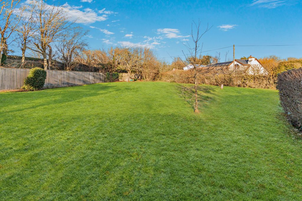 Property photo 1 of 4 Plot