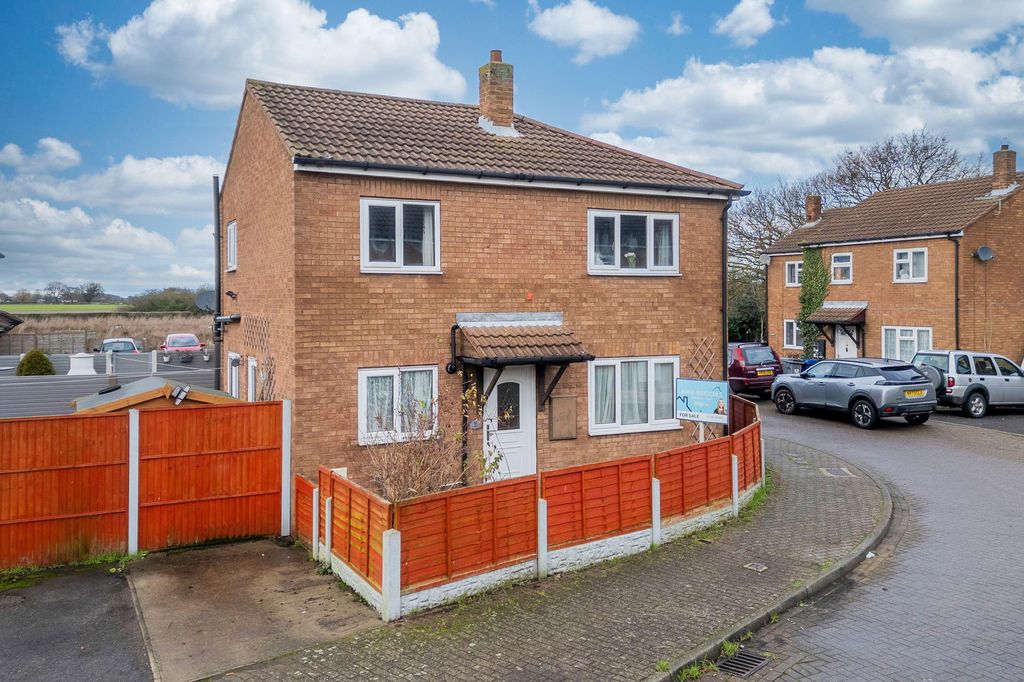 Property photo 1 of 21