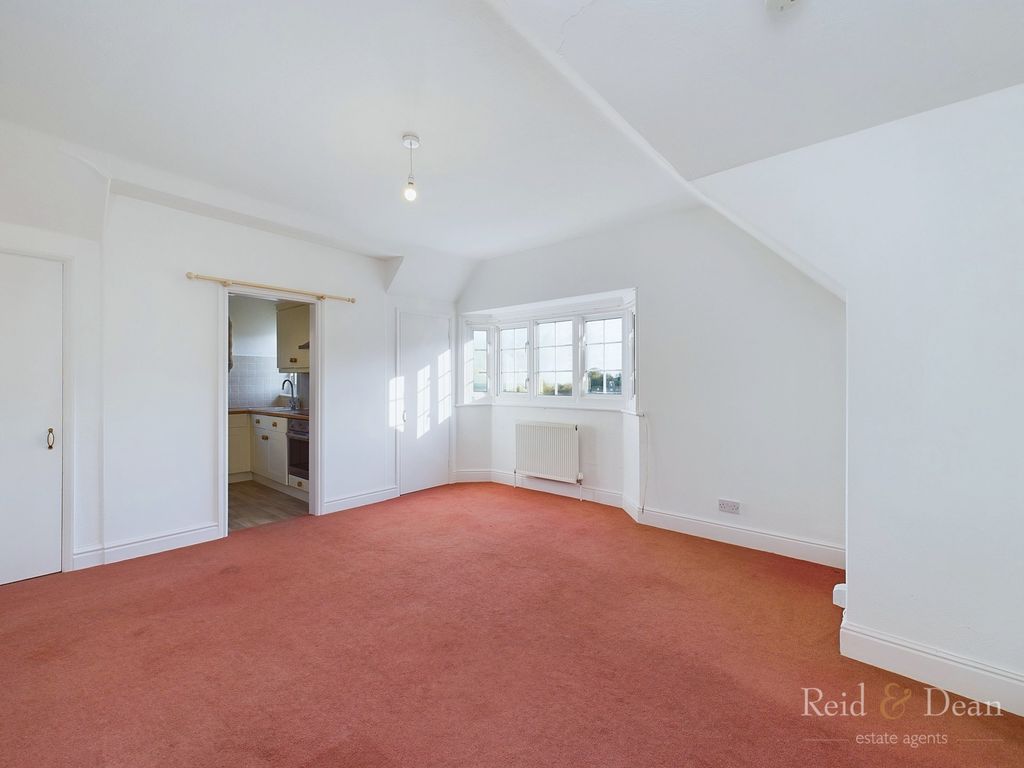 Property photo 2 of 10 856-Hr-2.Jpg