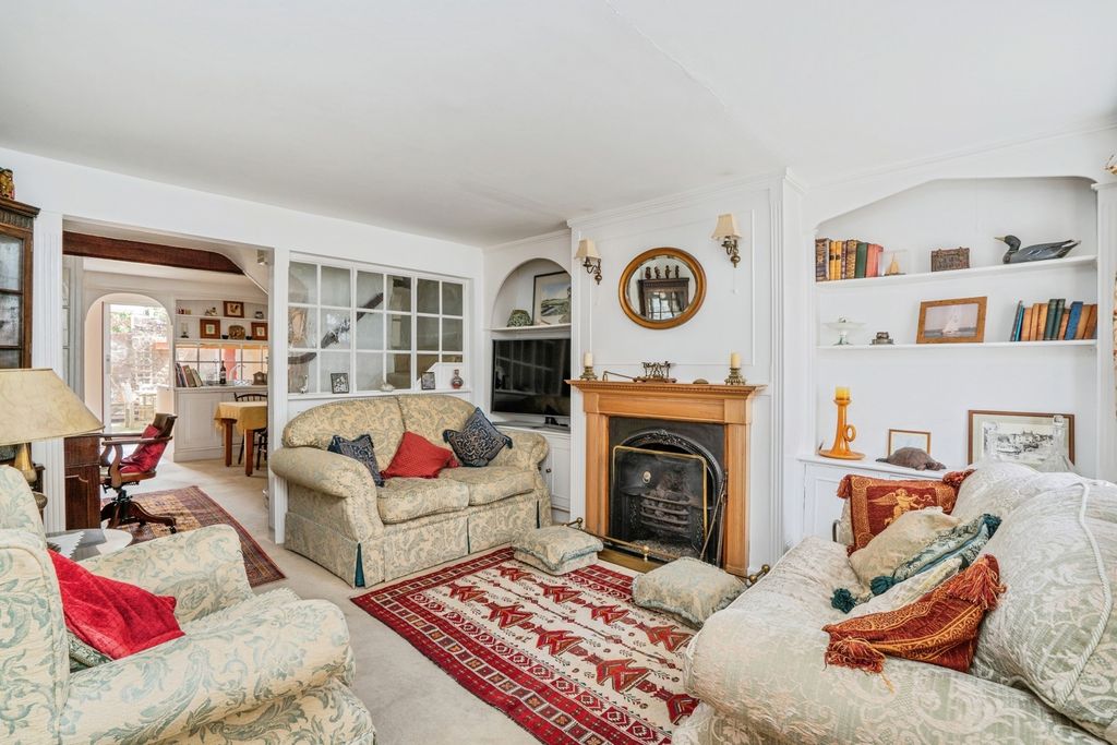 Property photo 2 of 16 Pbox-Img.Jpg
