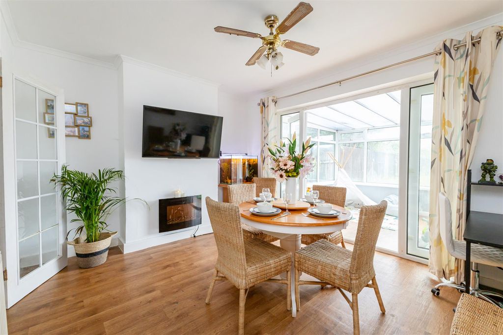 Property photo 2 of 23 Untitled-3162.Jpg