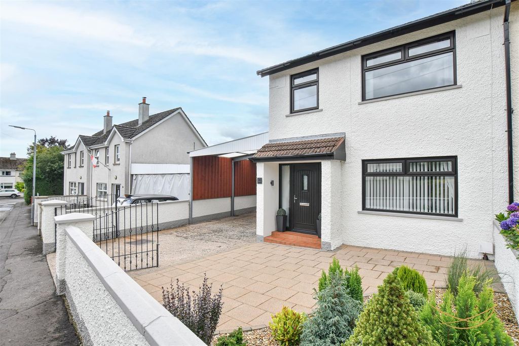 Property photo 3 of 38 Dhp-5.Jpg