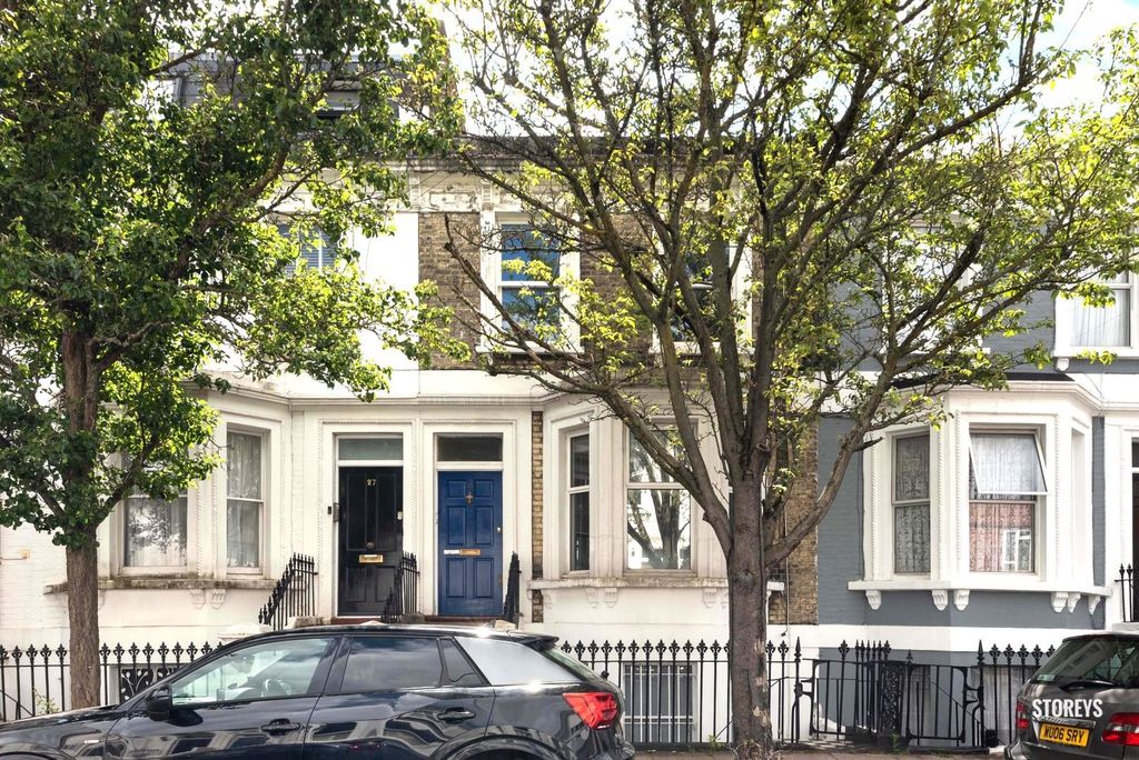 Property photo 2 of 13