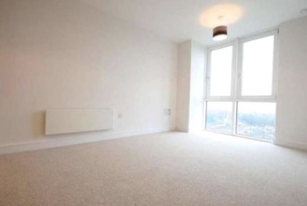 Property photo 3 of 8 Photo 2