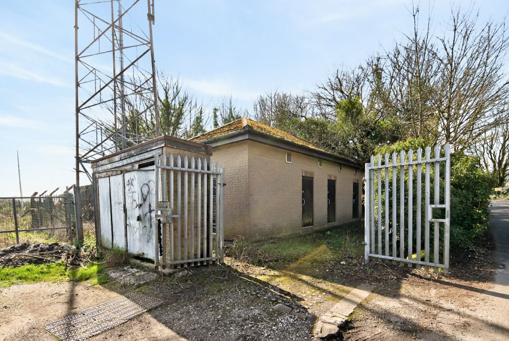 Property photo 3 of 5