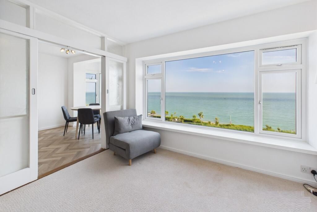 Property photo 3 of 25 Regency 3.Jpeg