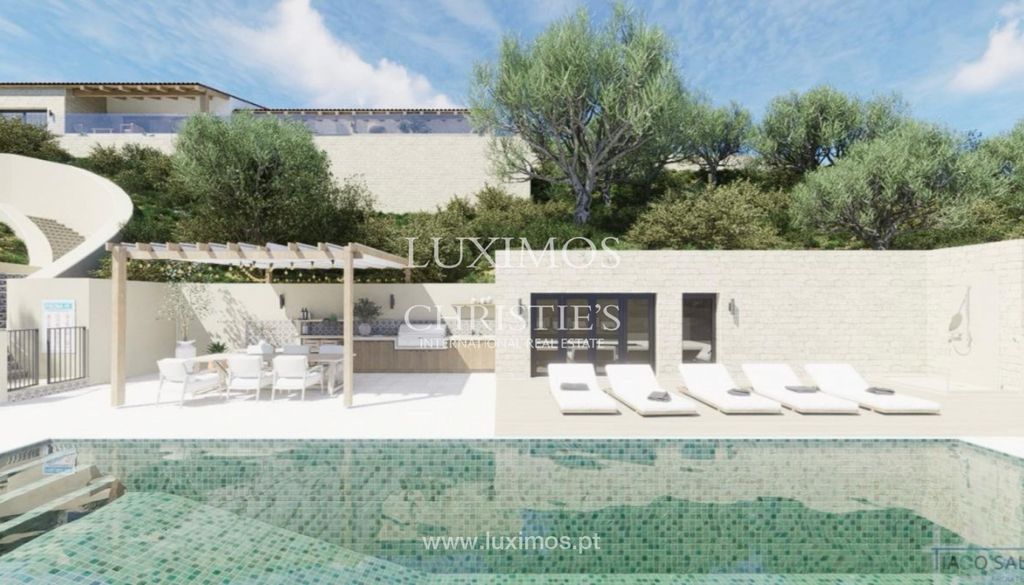 Property photo 2 of 43