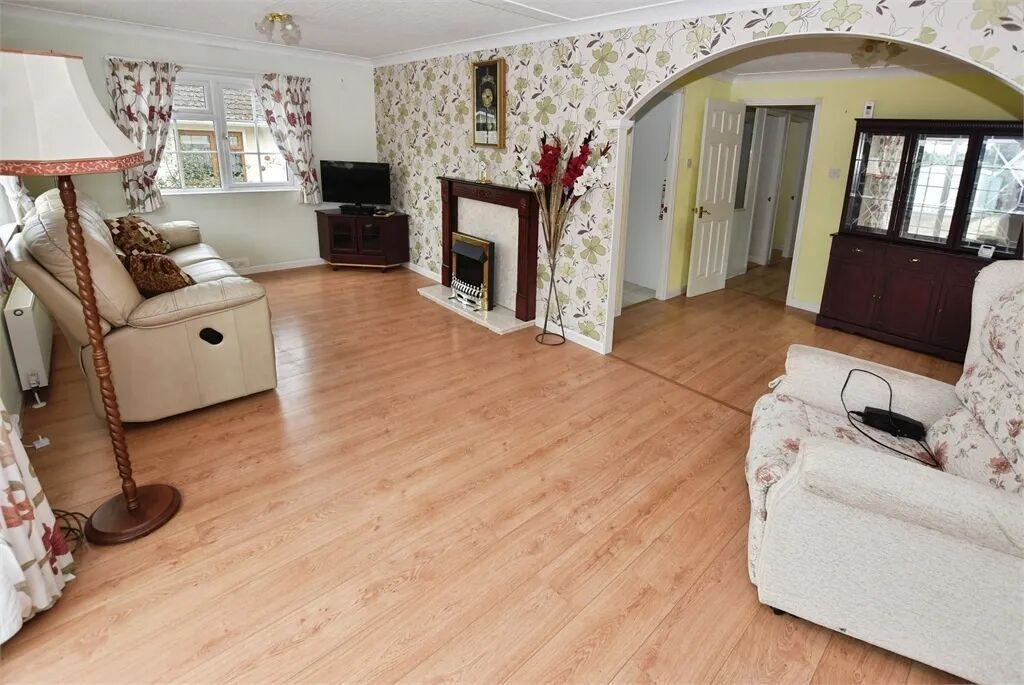 Property photo 2 of 20 Picture 2