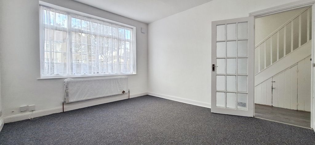 Property photo 2 of 17 Reception Room