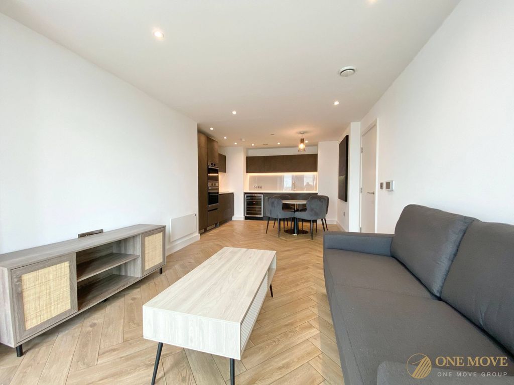 Property photo 1 of 25