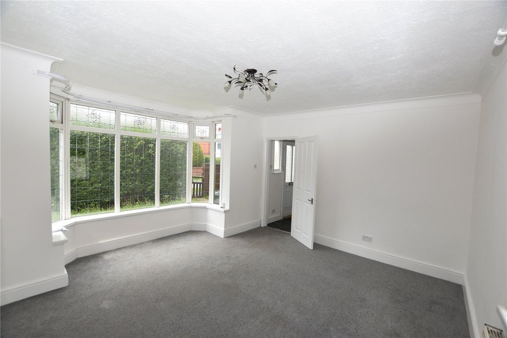 Property photo 3 of 16 Picture No. 04