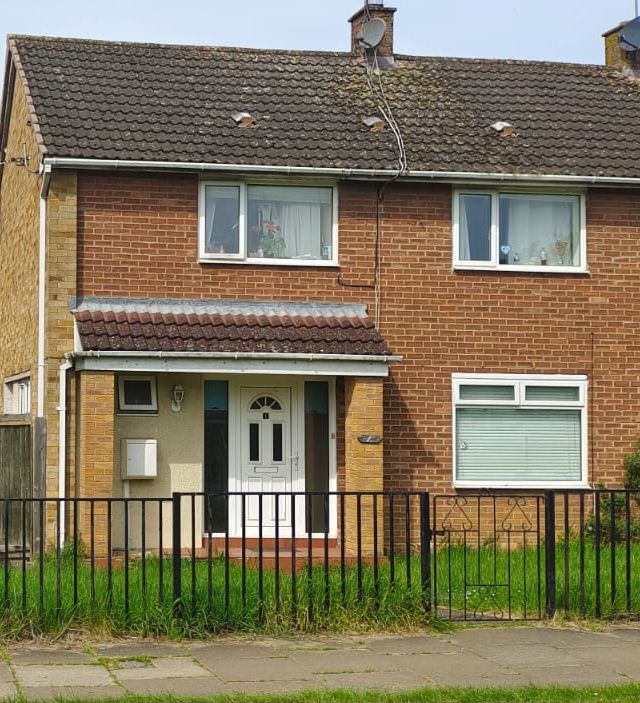 Property photo 1 of 9