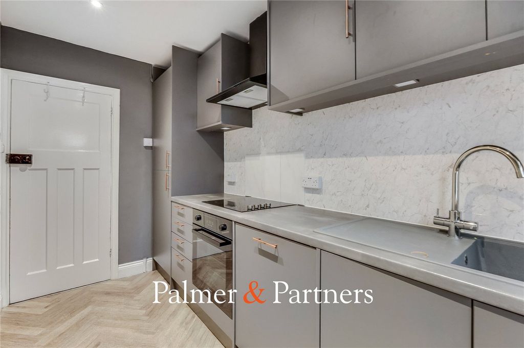 Property photo 3 of 18 Picture No. 19