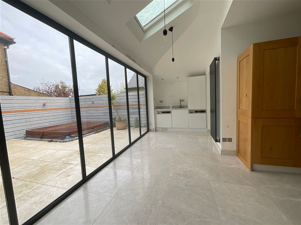 Property photo 1 of 12 Kitchen/Diner