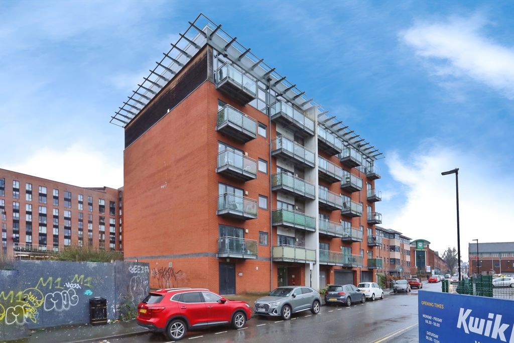 Property photo 1 of 14 Pbox-Img.Jpg