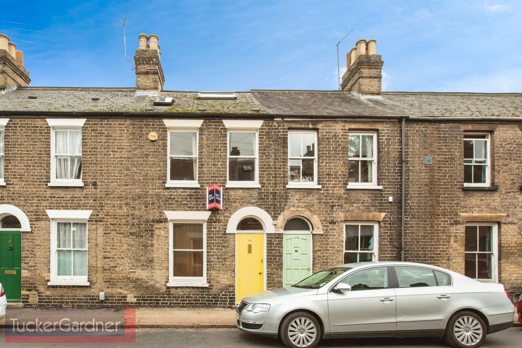 Property photo 3 of 10