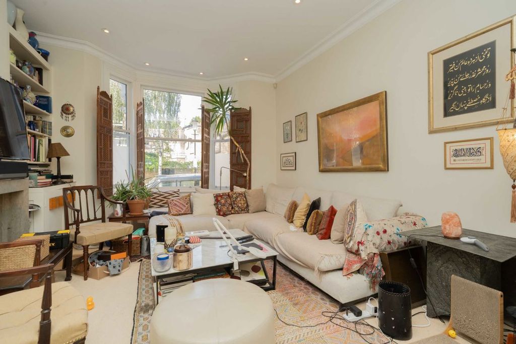 Property photo 2 of 7