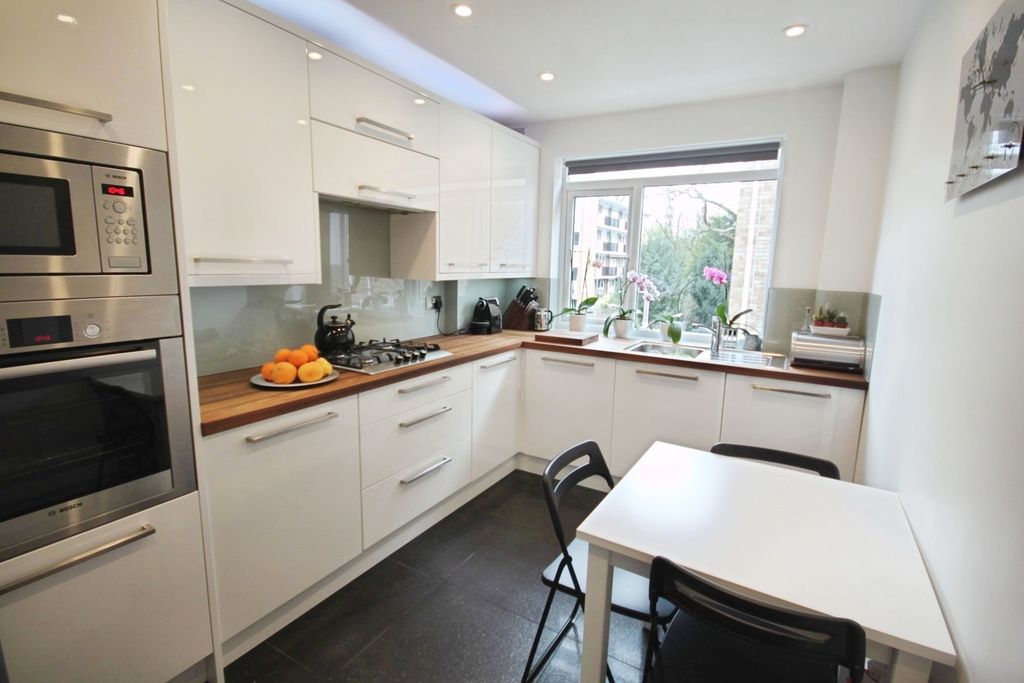 Property photo 2 of 5 Pbox-Img.Jpg