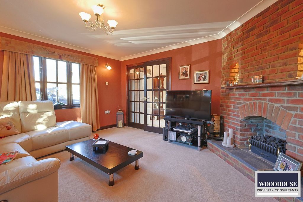 Property photo 3 of 30