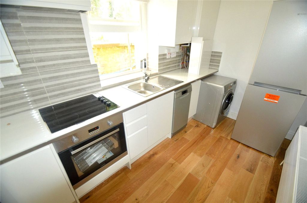 Property photo 2 of 6 Picture No. 01