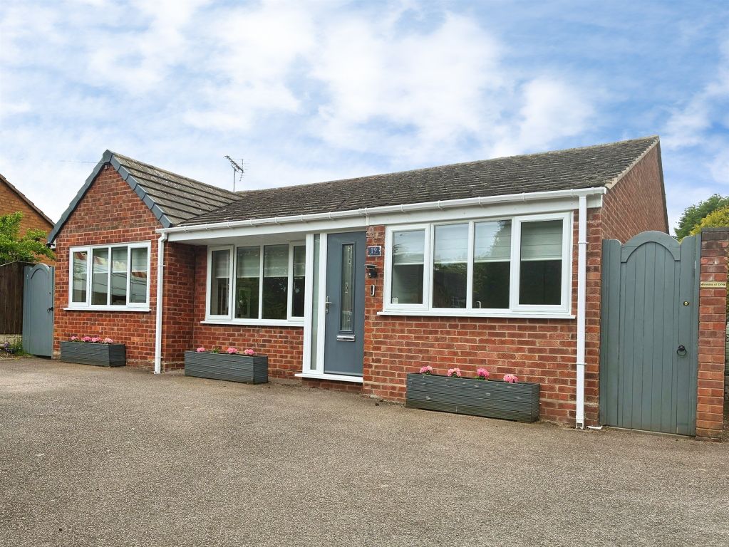 Property photo 1 of 27