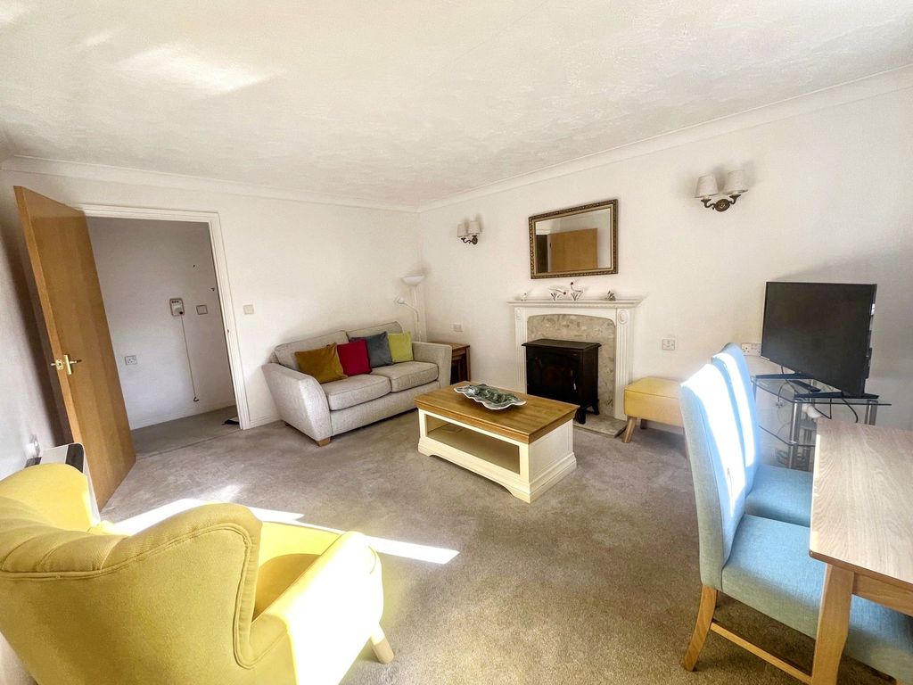 Property photo 3 of 7