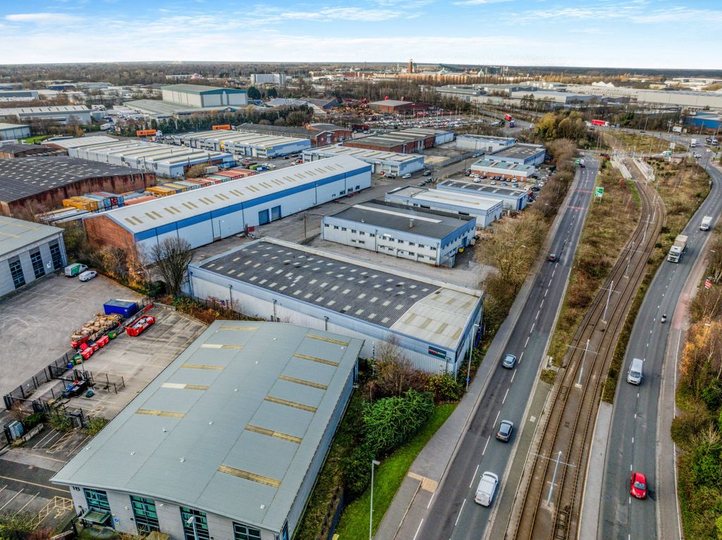 Property photo 2 of 5