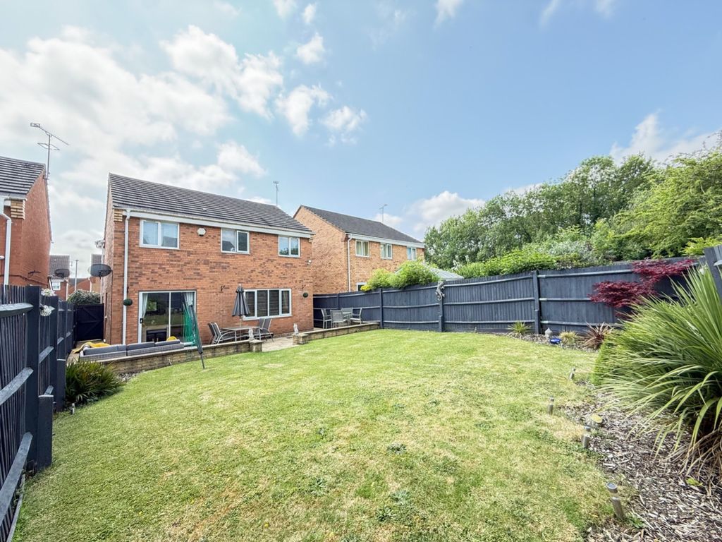 Property photo 3 of 22 4220266