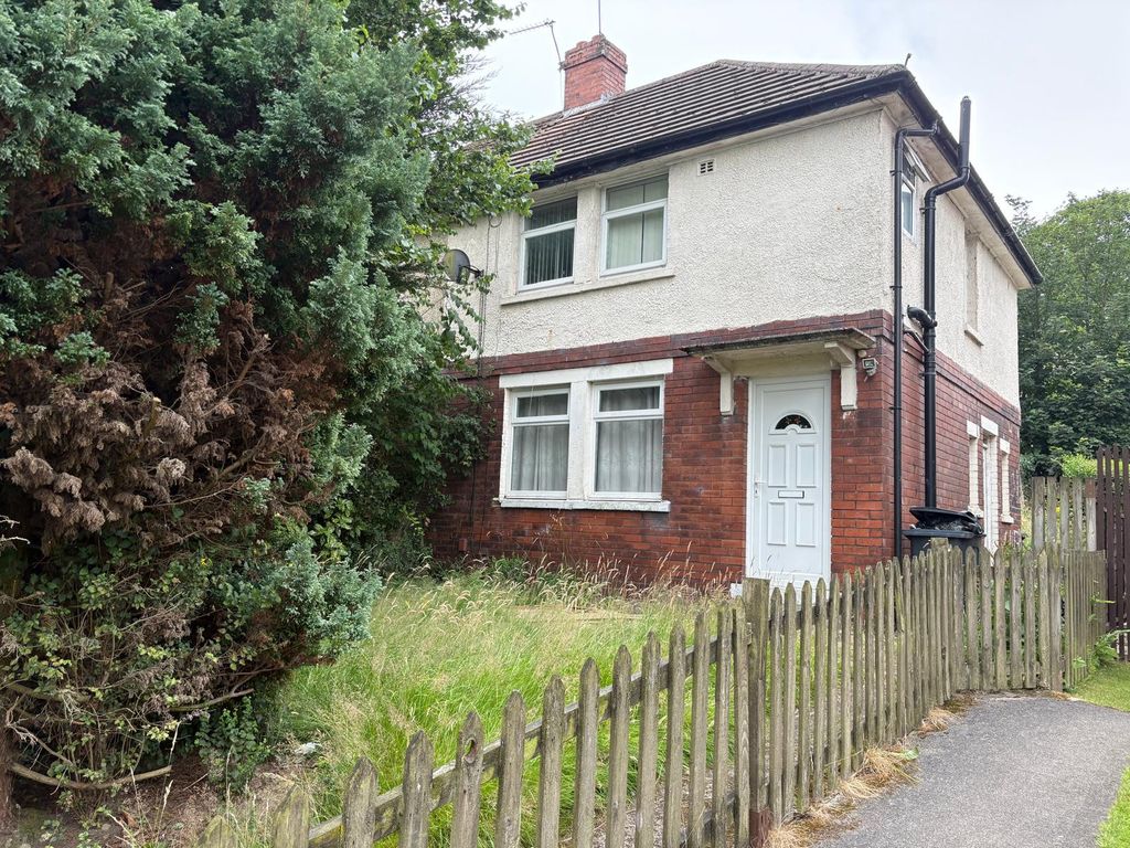 Property photo 1 of 3