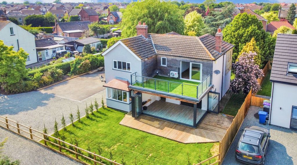 Property photo 1 of 31 4713441