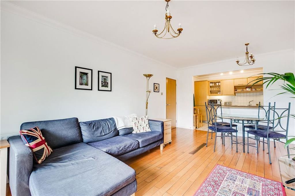 Property photo 2 of 6