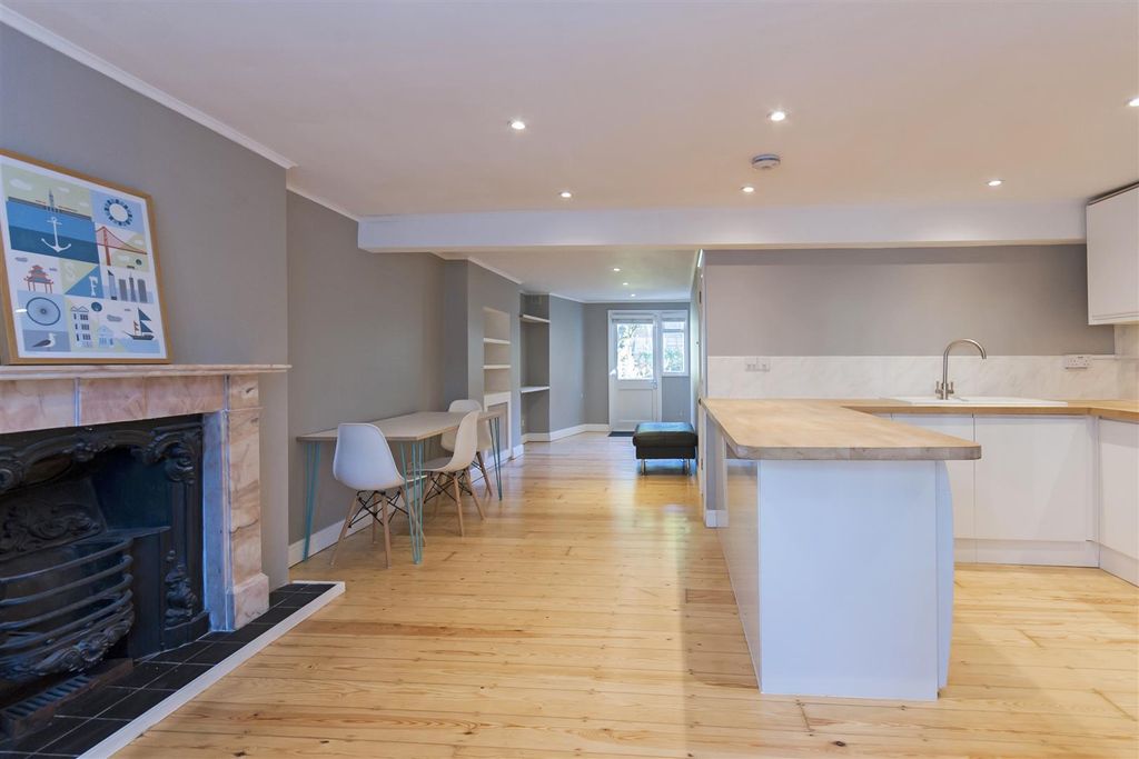 Property photo 3 of 14 35080_Hi-Res(11).Jpg