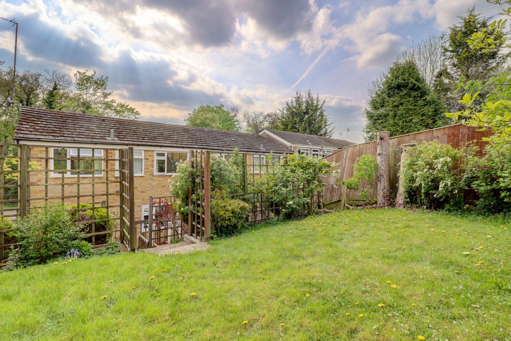Property photo 3 of 15 Picture No. 24