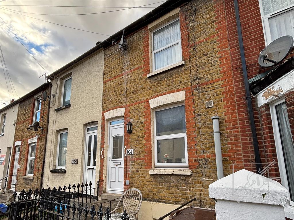 Property photo 2 of 3