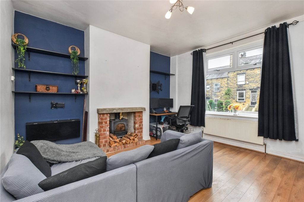 Property photo 3 of 13 Picture No. 04